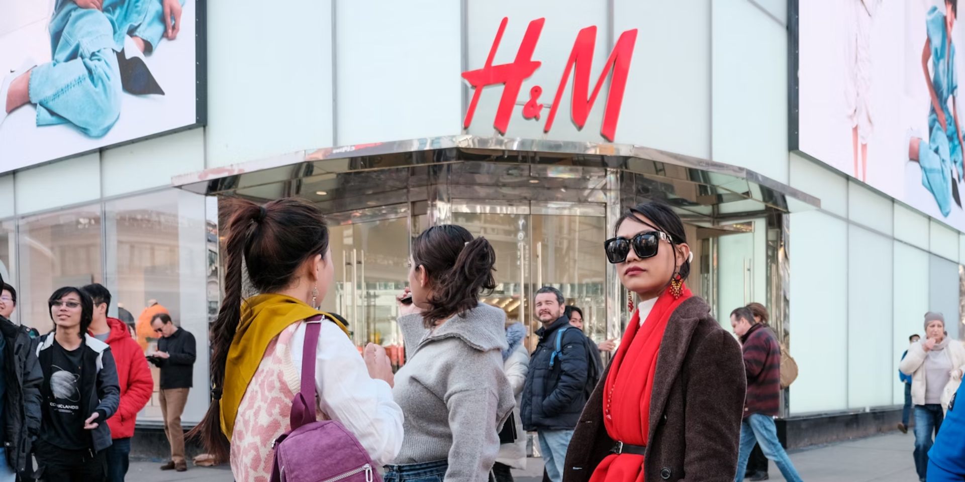 The exterior of an H&M shop.